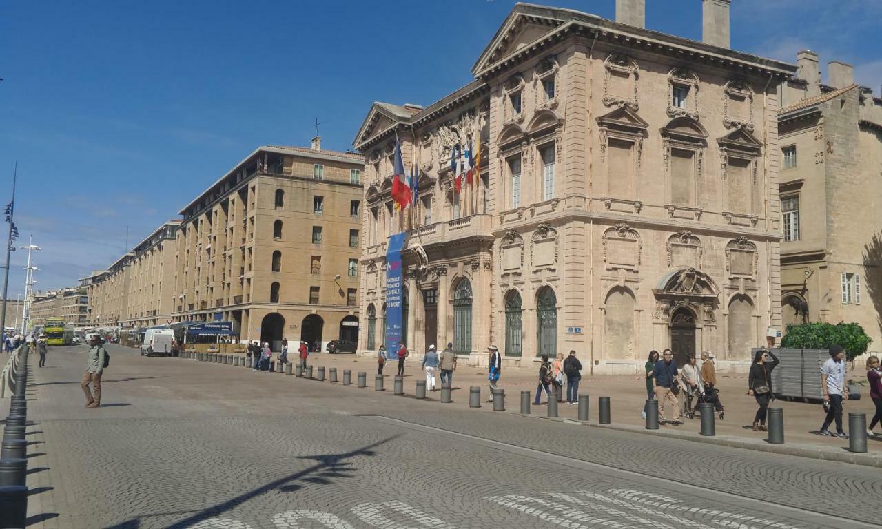 La Maison De Valentino Marseille Luaran gambar